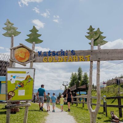 Eingang zu Katschis Goldfahrt am Katschberg