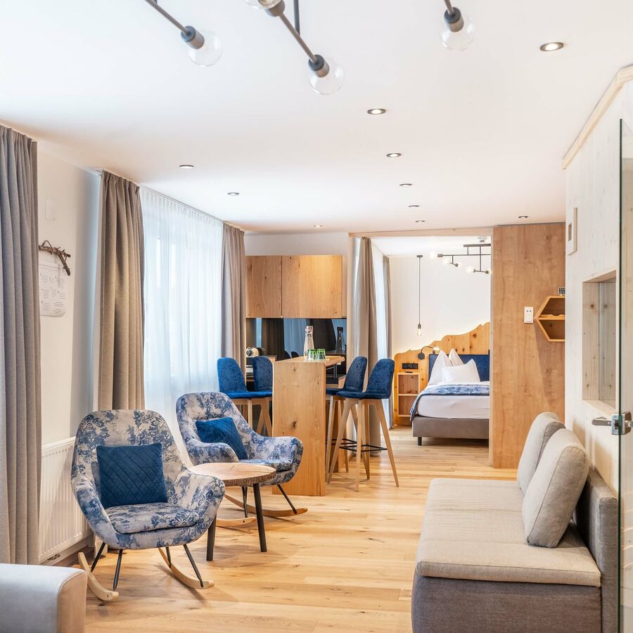 Wohnbereich in der Penthouse Suite Tschaneck