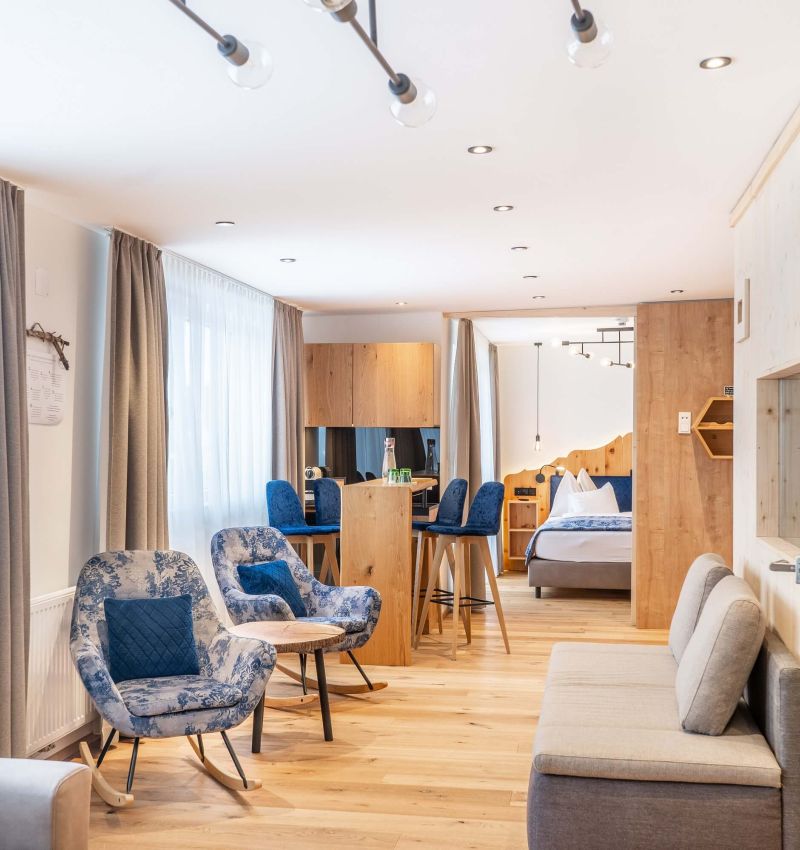 Wohnbereich in der Penthouse Suite Tschaneck